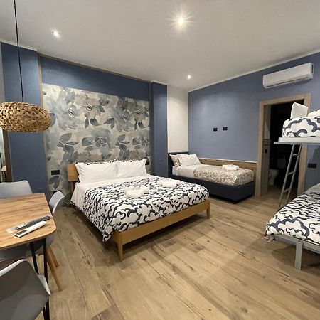 Helle Hus Guest House - 200M From Piazza Bologna Metro And 10 Minutes From The Colosseum Екстер'єр фото
