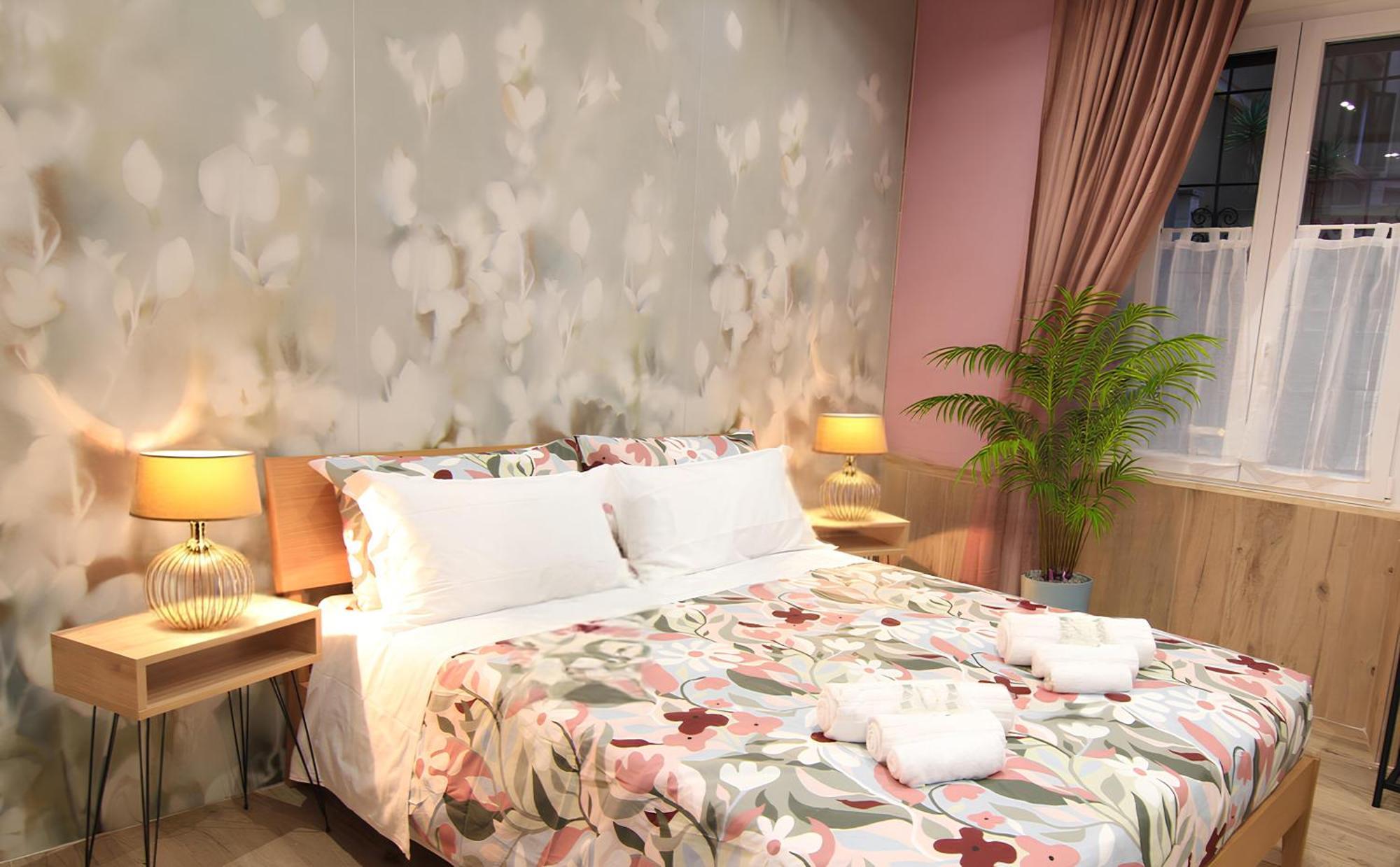 Helle Hus Guest House - 200M From Piazza Bologna Metro And 10 Minutes From The Colosseum Екстер'єр фото