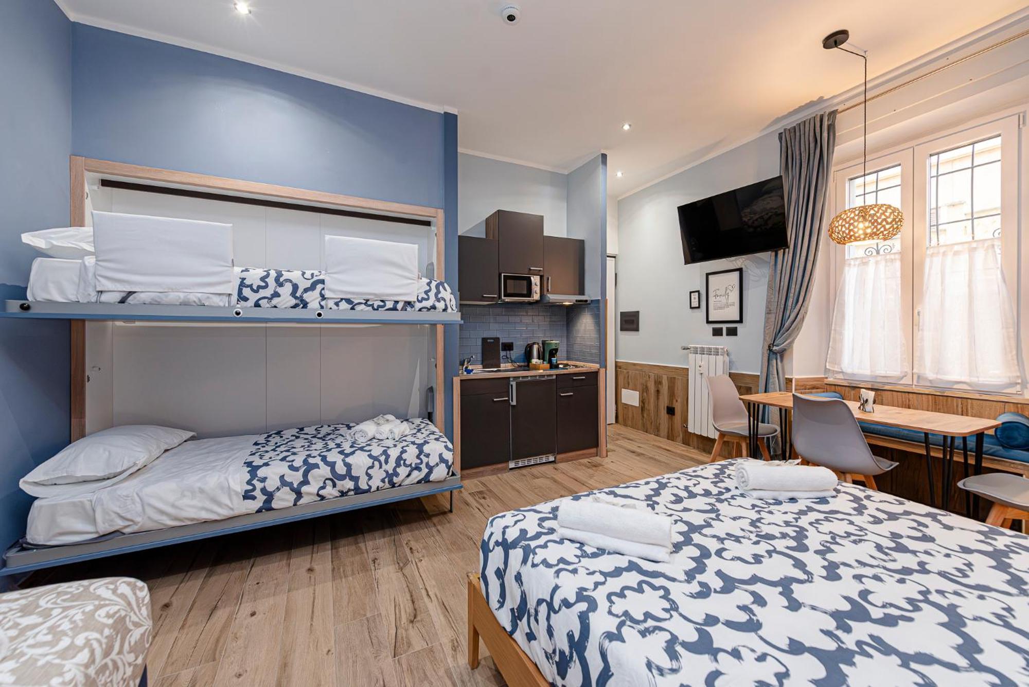 Helle Hus Guest House - 200M From Piazza Bologna Metro And 10 Minutes From The Colosseum Екстер'єр фото
